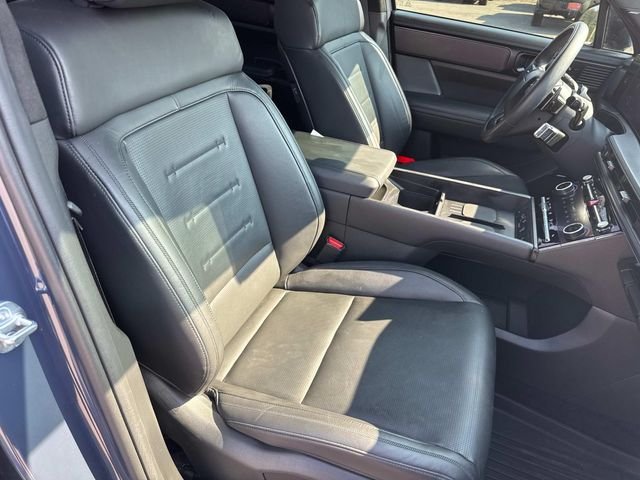 Used 2025 Blue Hyundai Calligraphy image 15