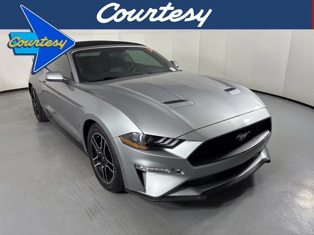 2020 Ford Mustang EcoBoost Convertible Premium's photo