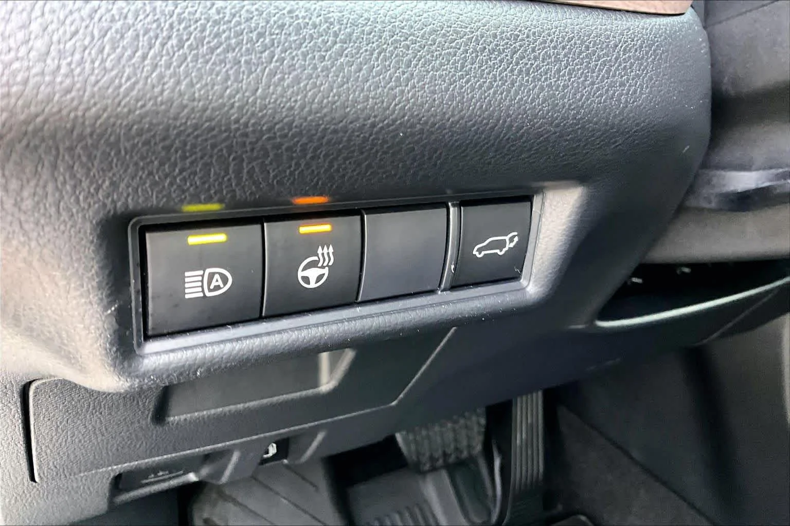 Certified Used 2024 Coastal Cream Toyota Platinum image 33