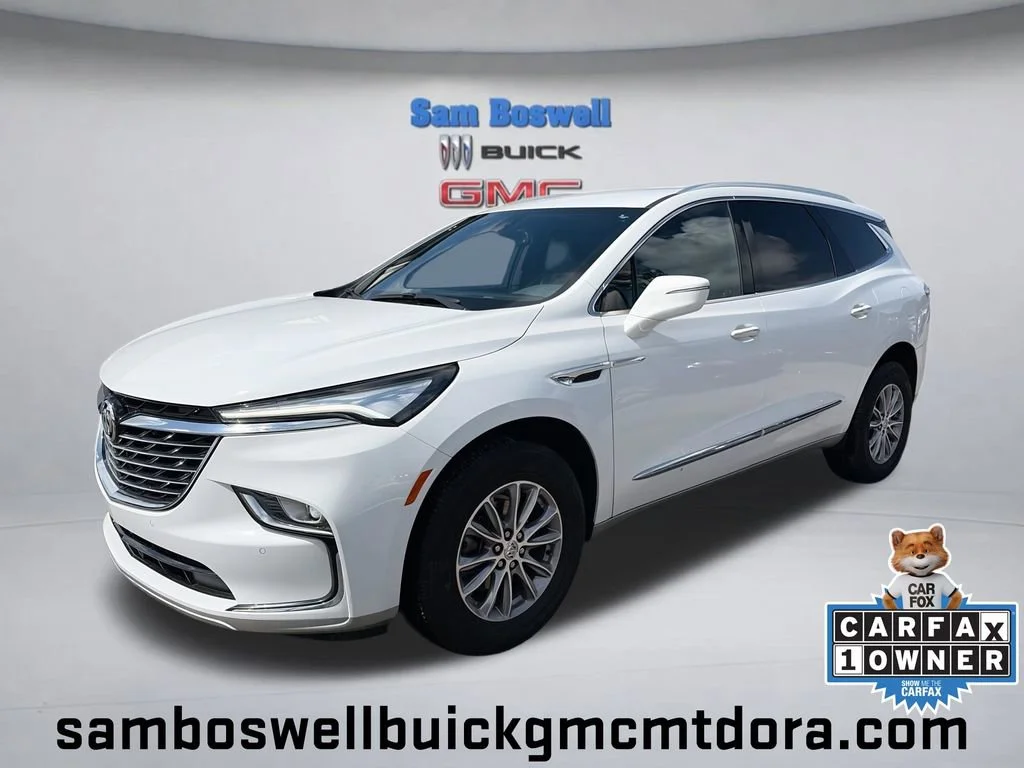 2024 Buick Enclave Essence's photo