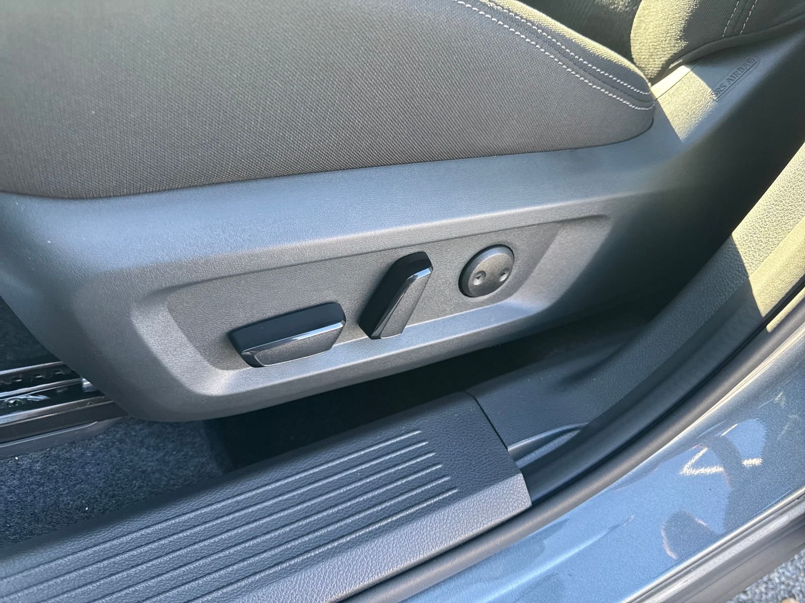 New 2026 Nissan Rogue SV 4D Sport Utility