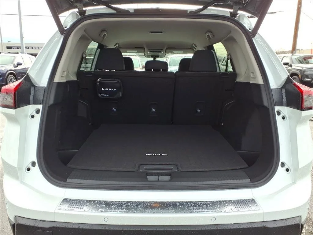 2026 Nissan Rogue SV - Photo 31
