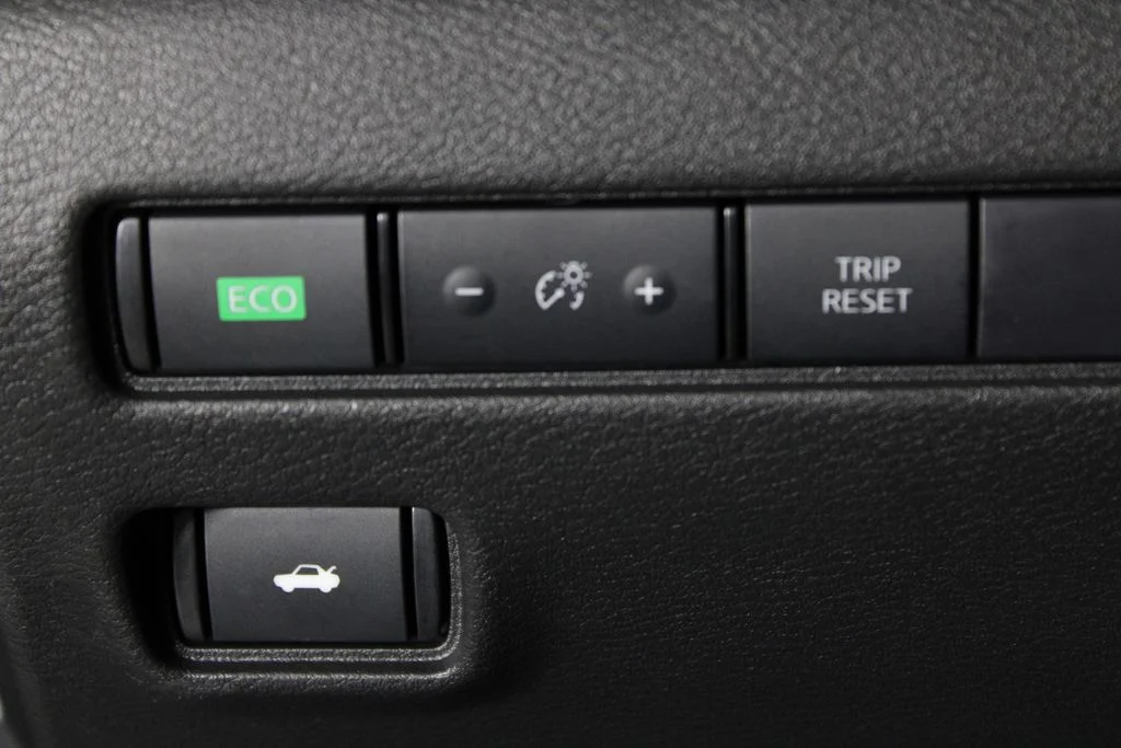 2024 Nissan Sentra SV - Photo 24