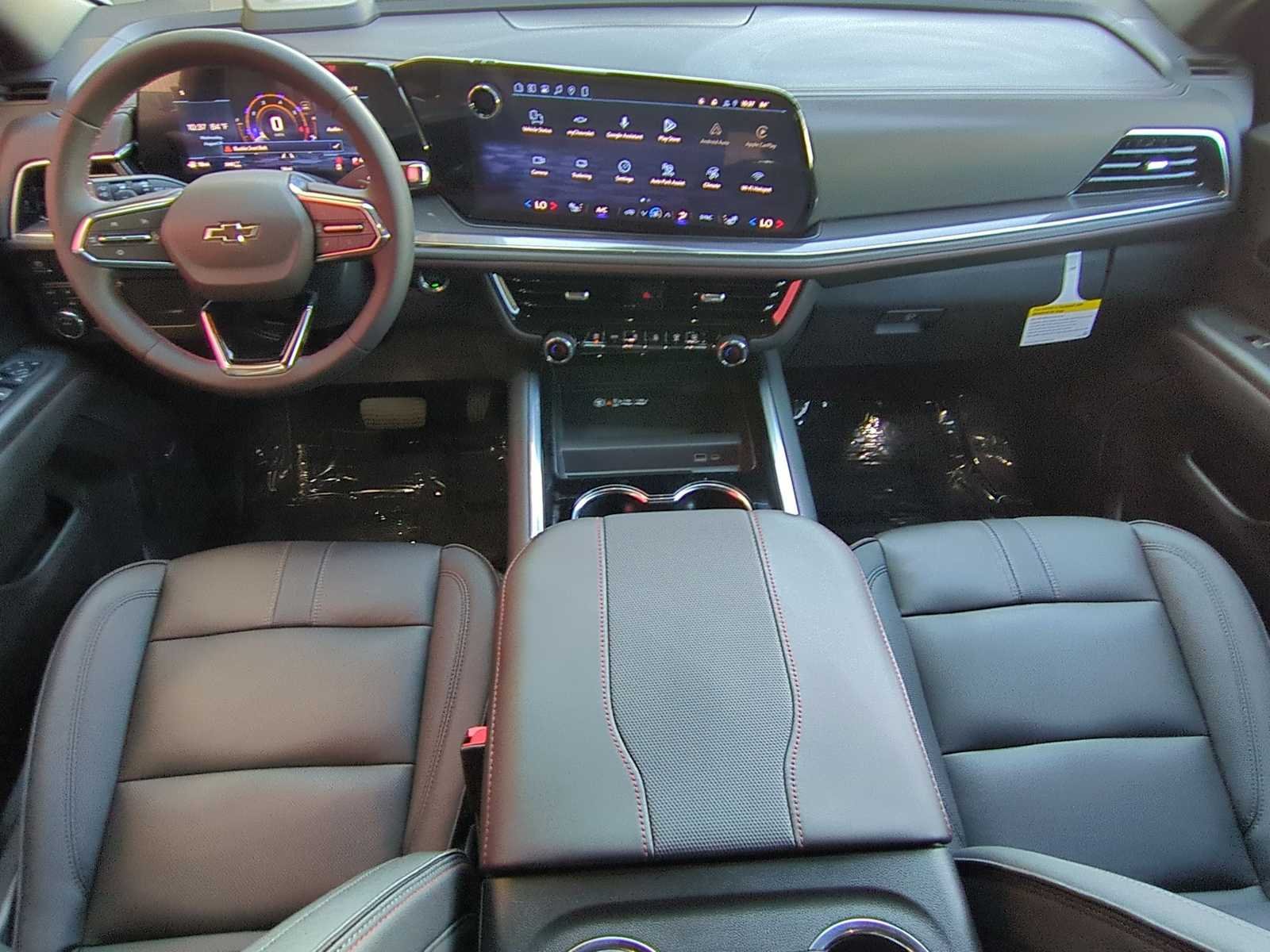 2026 Chevrolet Suburban RST - Photo 13