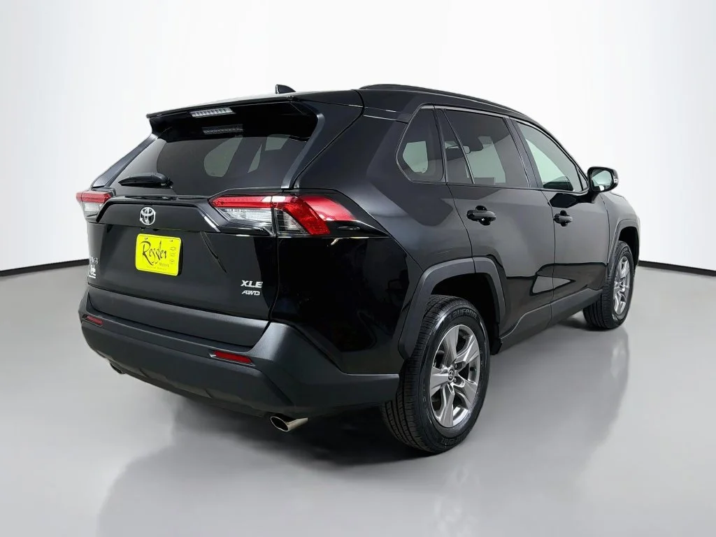 Used 2025 Black Toyota XLE image 6
