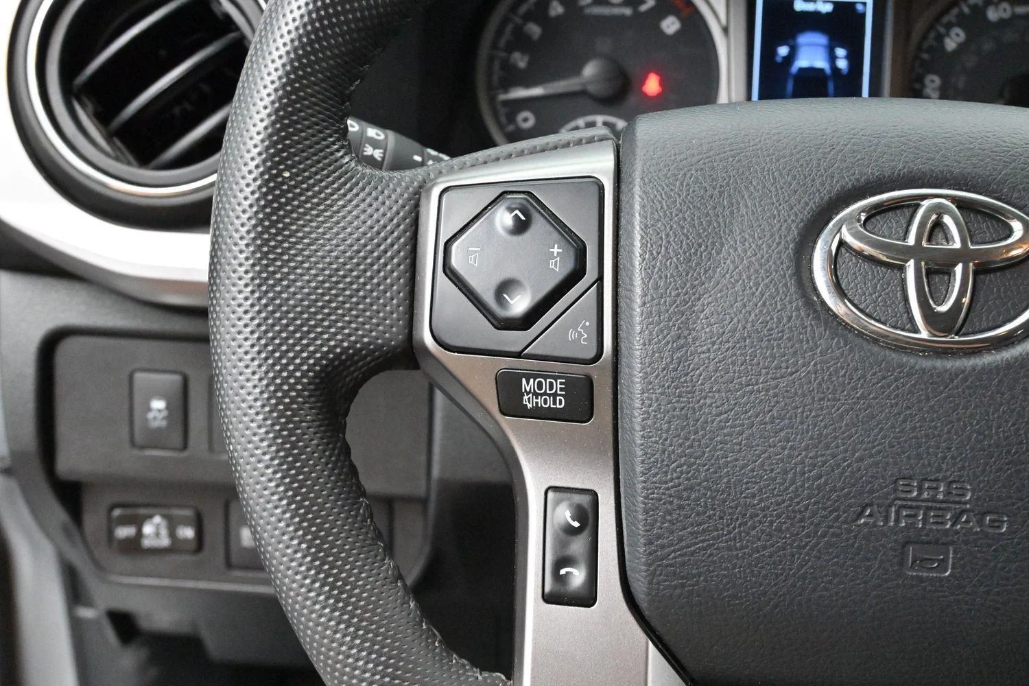 Used 2023 Celestial Silver Metallic Toyota SR5 V6 image 15