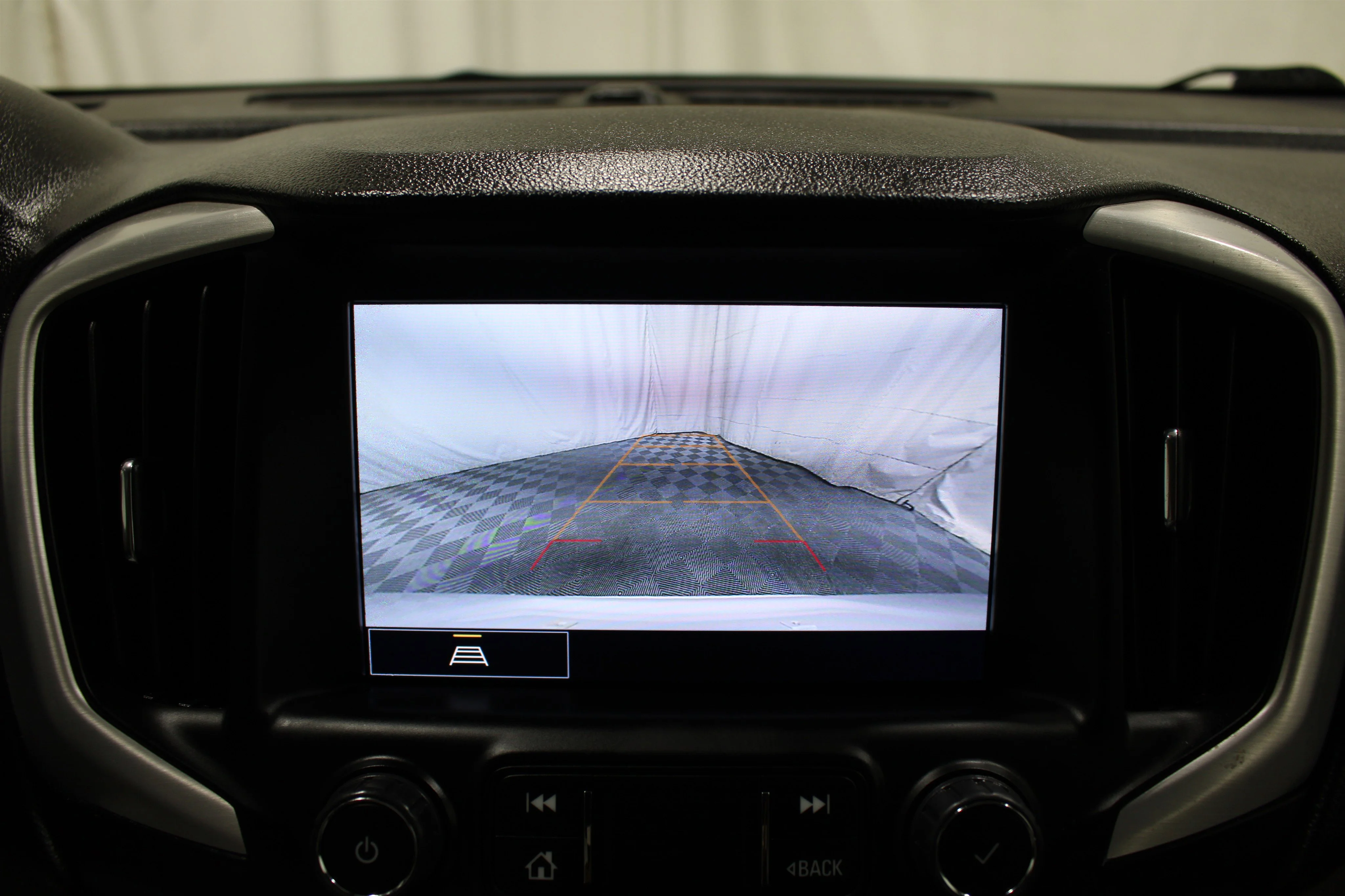 2023 GMC Terrain SLT - Photo 16