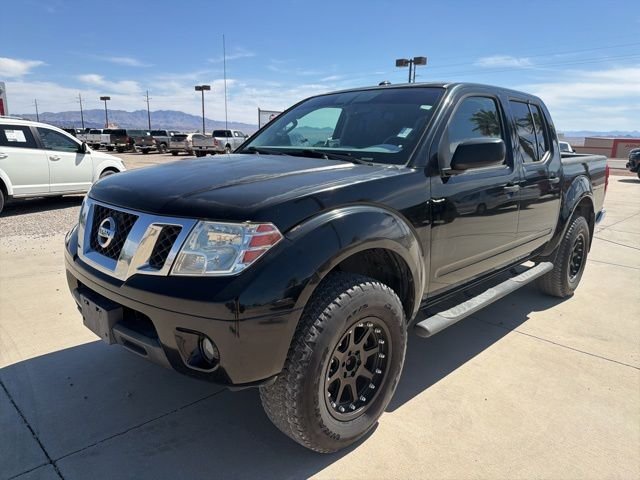 Used 2014 Black Nissan SV image 1