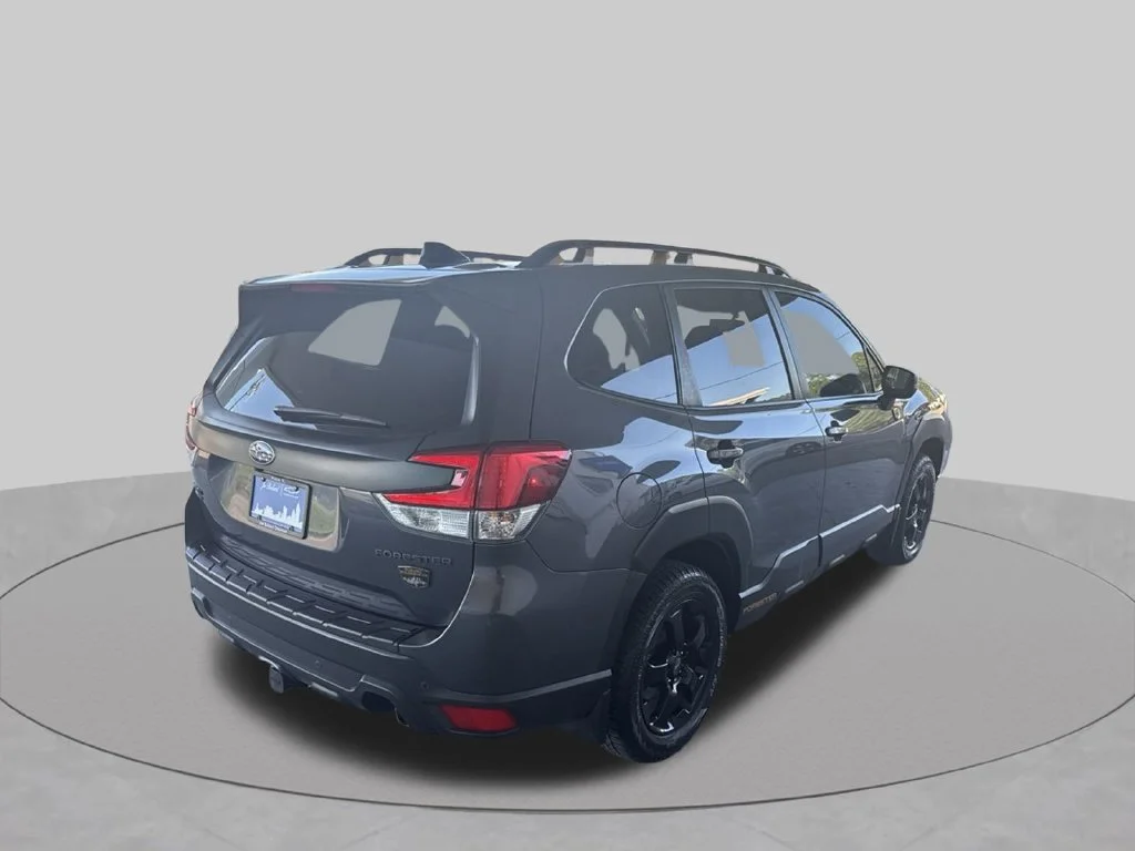 Used 2024 Gray Metallic Subaru Wilderness image 7