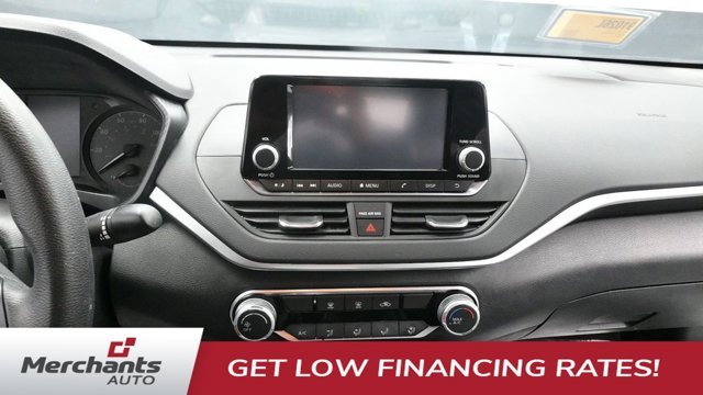 Used 2022 Silver Nissan 2.5 S image 23