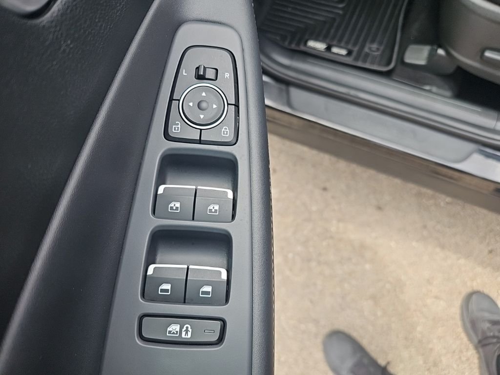 2023 Hyundai Santa Fe SEL - Photo 11