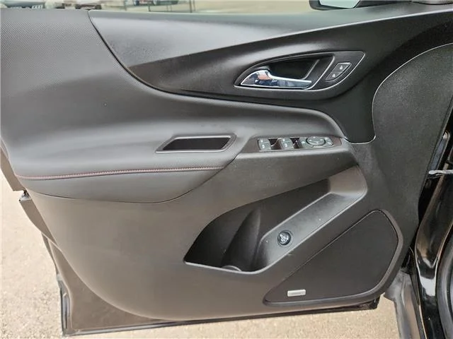 Used 2022 Black Chevrolet RS All-wheel Drive image 12