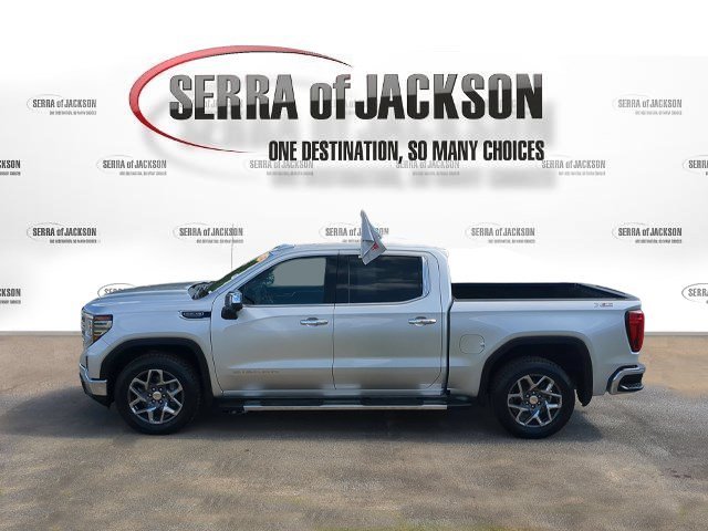 Used 2022 QUICKSILVER METALLIC GMC SLT image 6