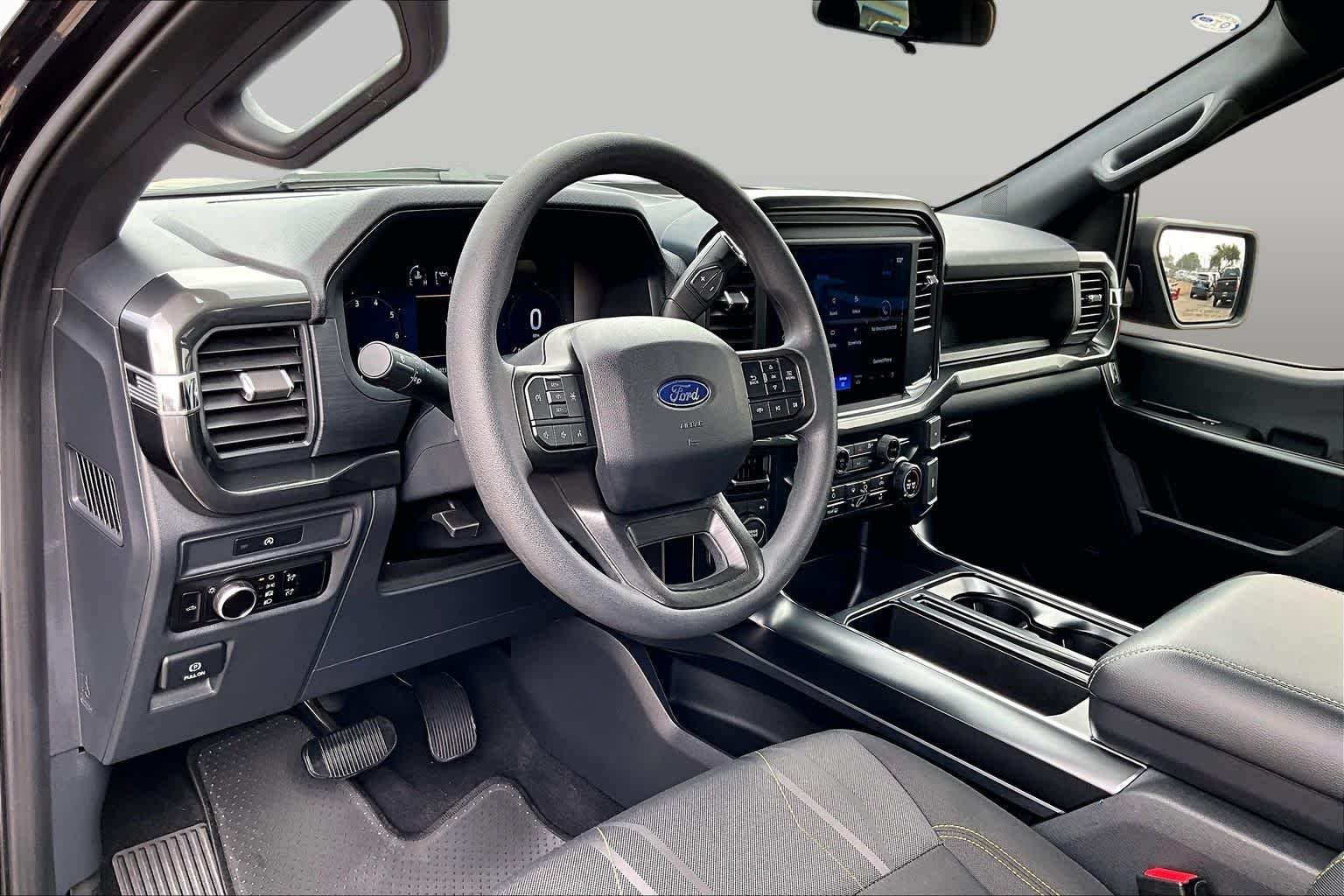Used 2025 Agate Black Ford STX image 18