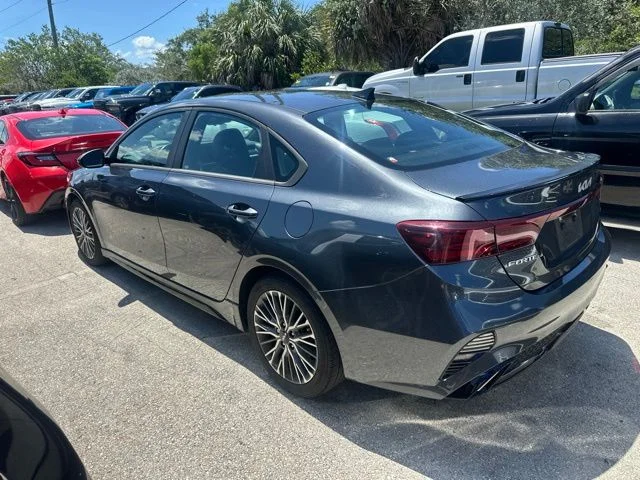 Used 2023 Gray Kia GT-Line image 3