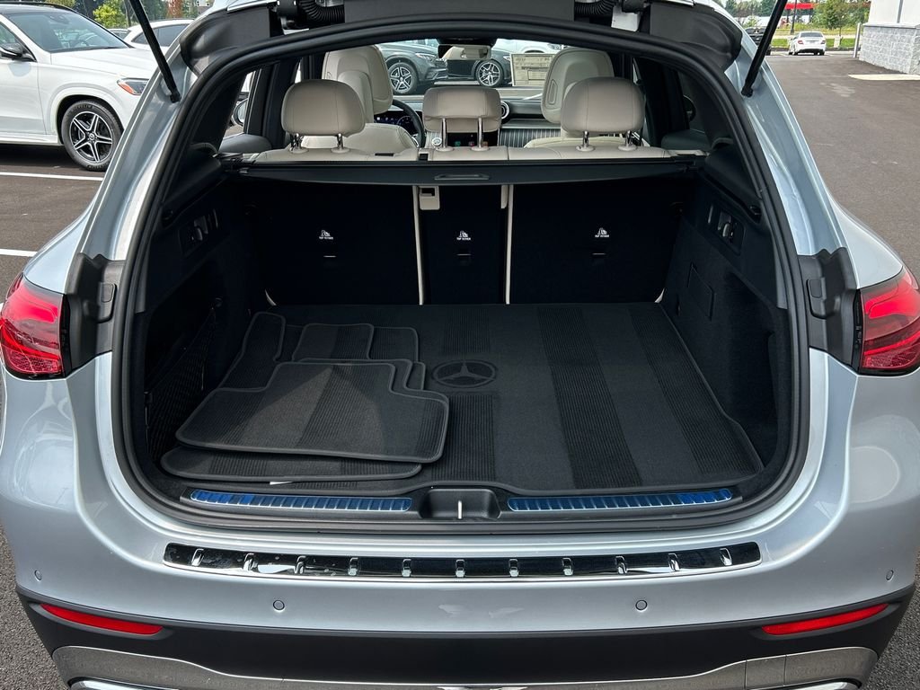 New 2026 Cirrus Silver Metallic Mercedes-Benz GLC 300 image 7
