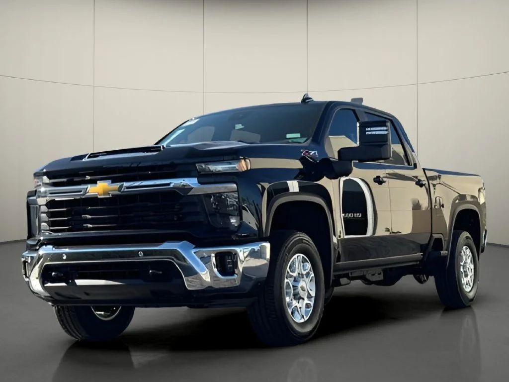 New 2026 Black Chevrolet LT image 3