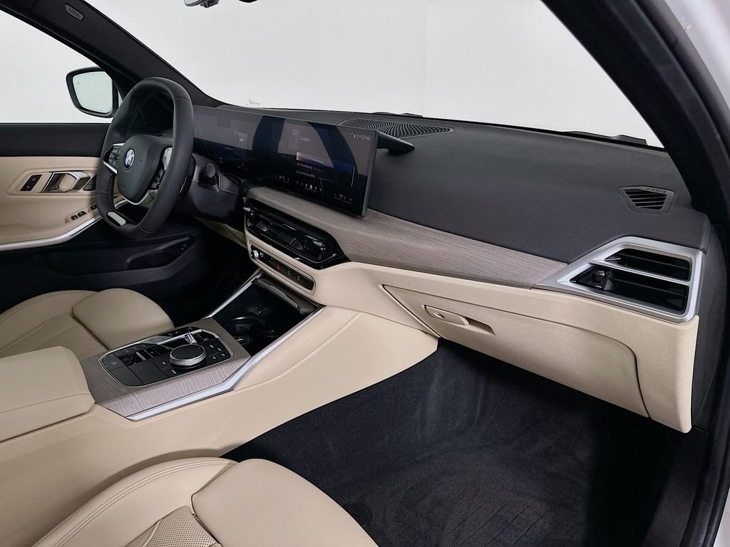 2025 BMW 3 Series 330i - Photo 30