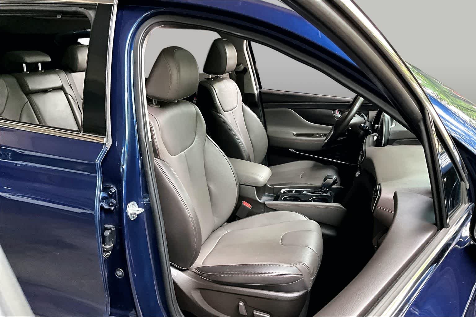 Used 2020 Stormy Sea Hyundai Limited image 8