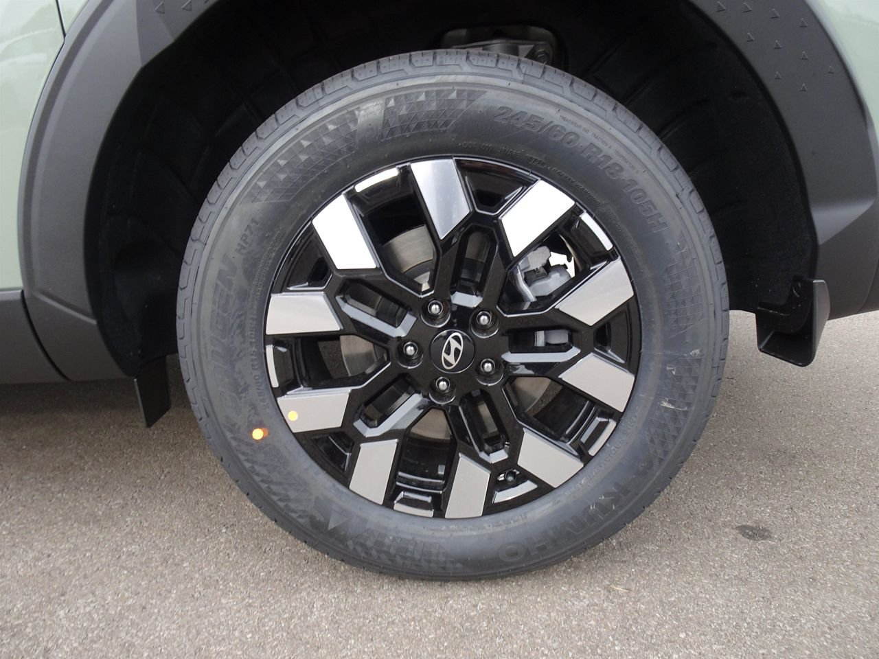 New 2026 Green Hyundai SEL AWD image 22