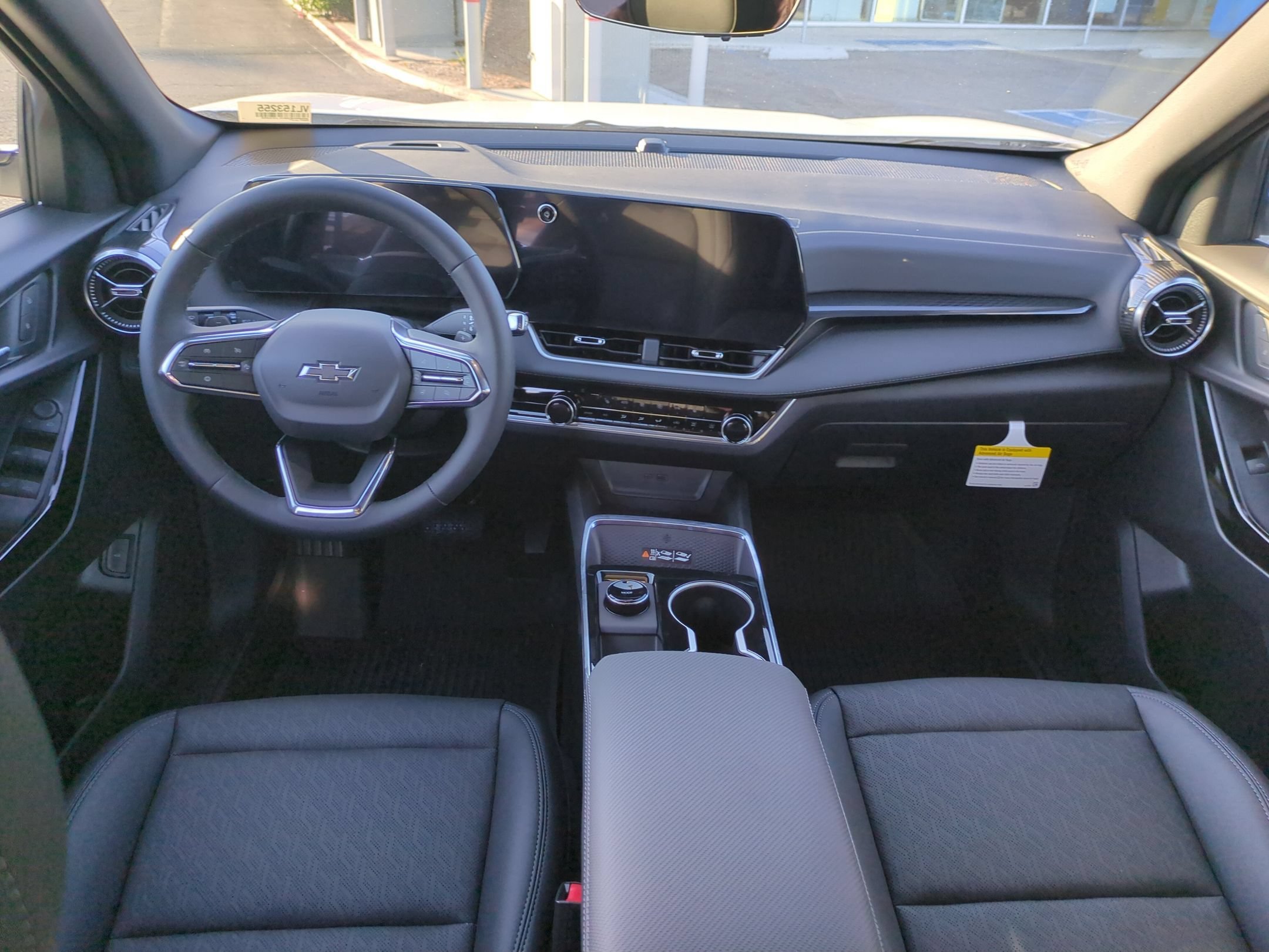 New 2027 Summit White Chevrolet LT image 14