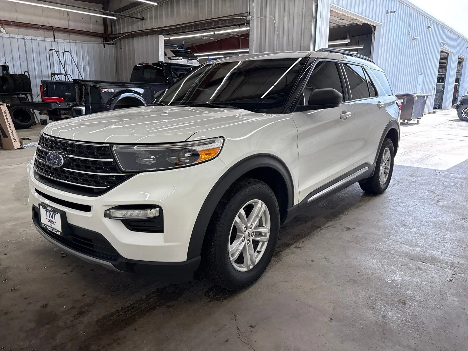 Certified Used 2021 White Metallic Ford XLT image 4
