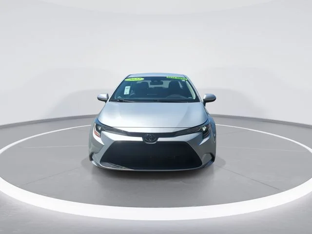Used 2022 Silver Toyota L image 3