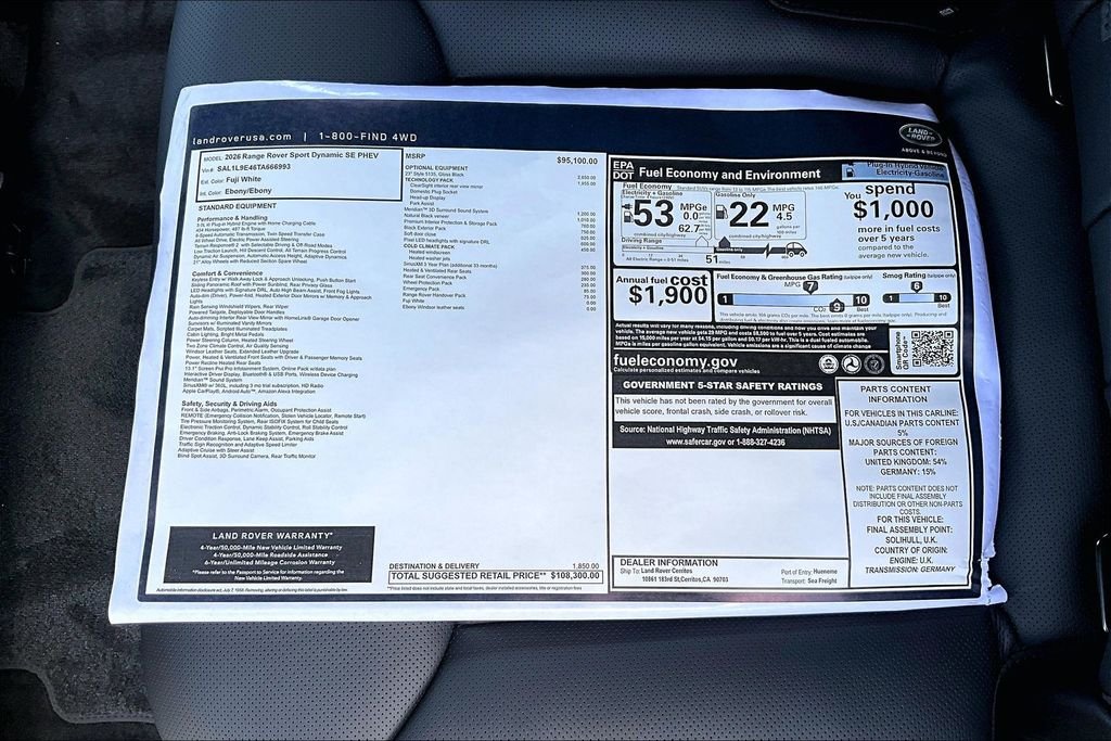 New 2026 FUJI WHITE Land Rover Dynamic SE image 14