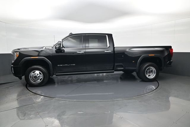 Used 2022 Black GMC Denali image 8
