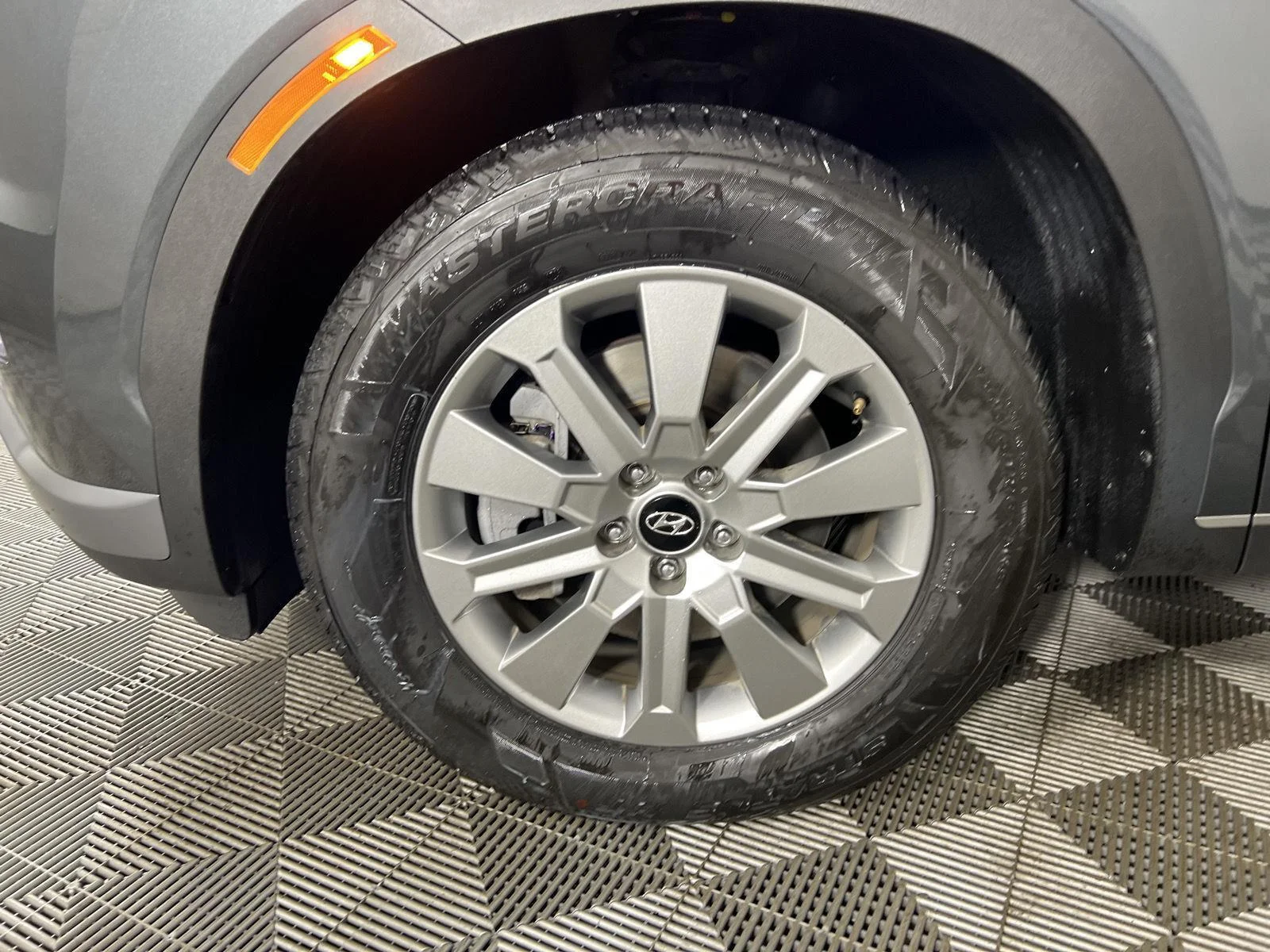 Used 2023 Steel Graphite Hyundai SEL image 16