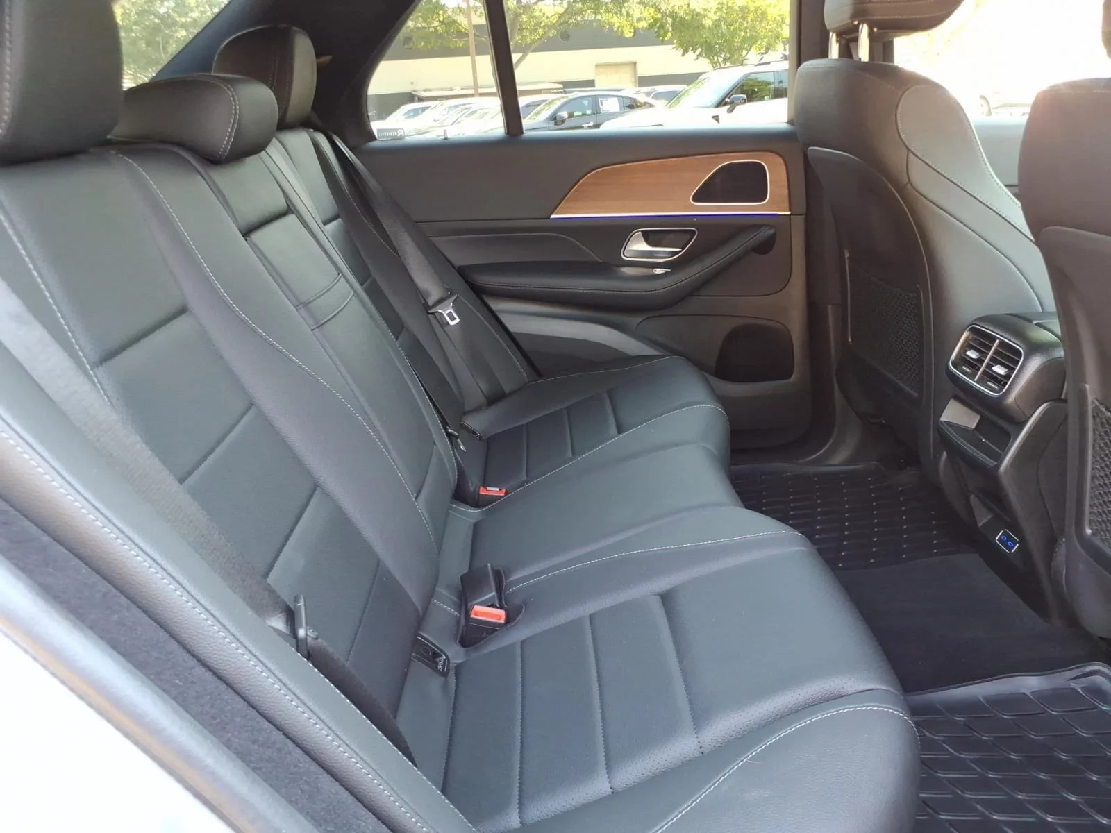 Certified Used 2025 Cirrus Silver Metallic Mercedes-Benz GLE 350 image 27