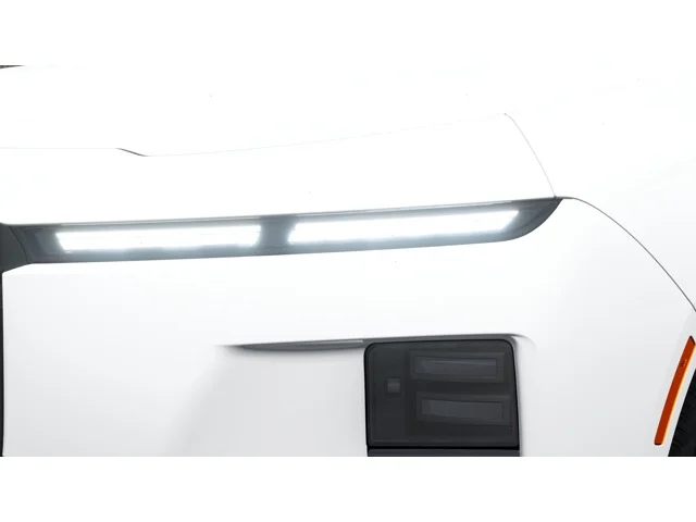 New 2027 Alpine White BMW  image 6