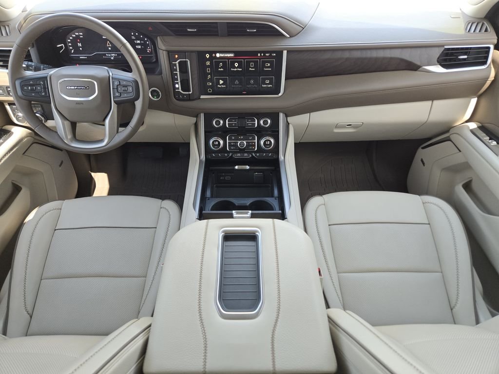 Used 2024 White GMC Denali image 27