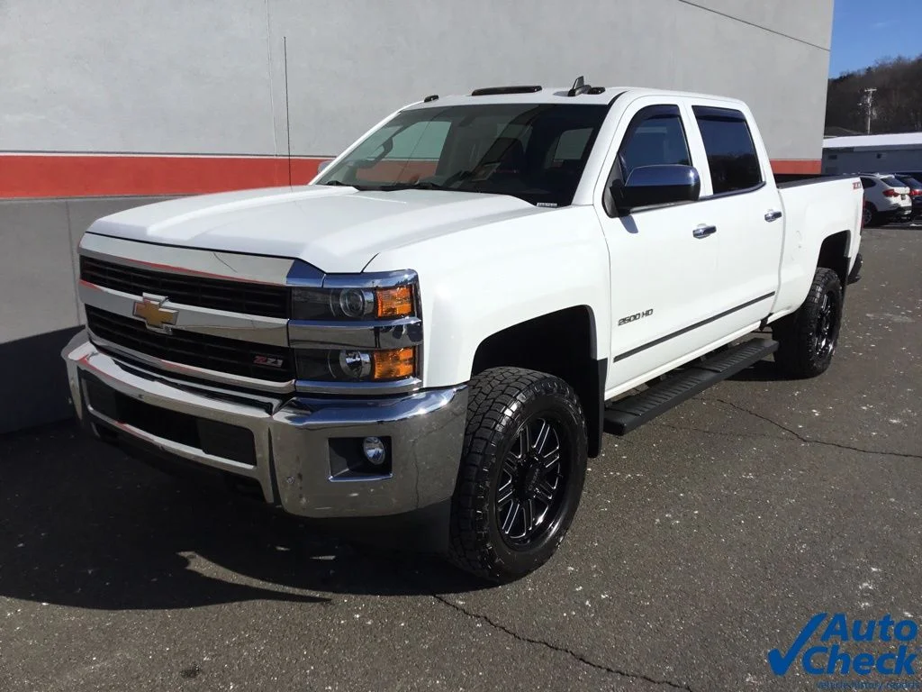2016 Chevrolet Silverado 2500HD LTZ - Photo 6