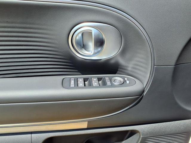 2026 Hyundai IONIQ 9 SEL - Photo 8