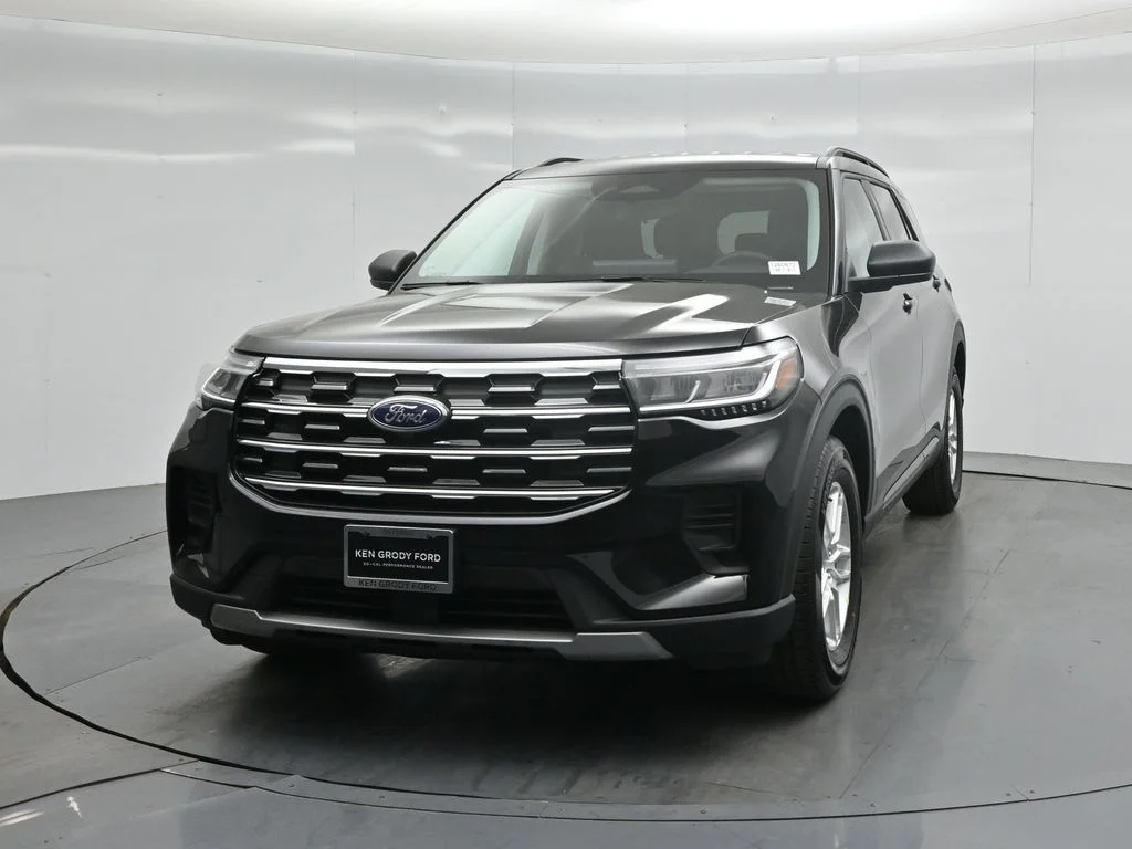 New 2026 Agate Black Metallic Ford Active image 53