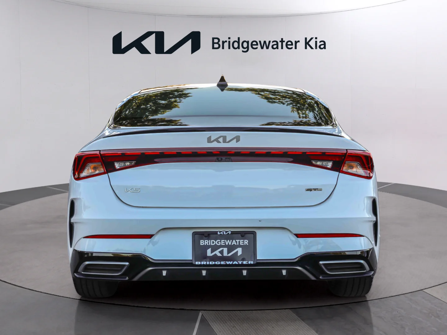 Certified Used 2024 Glacial White Pearl Kia GT-Line image 5