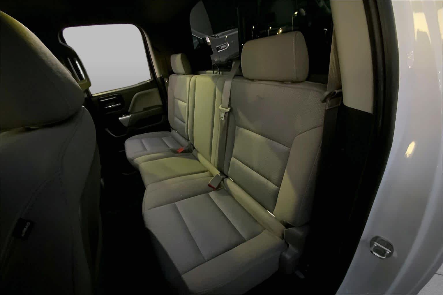 Used 2014 Summit White Chevrolet LT image 18