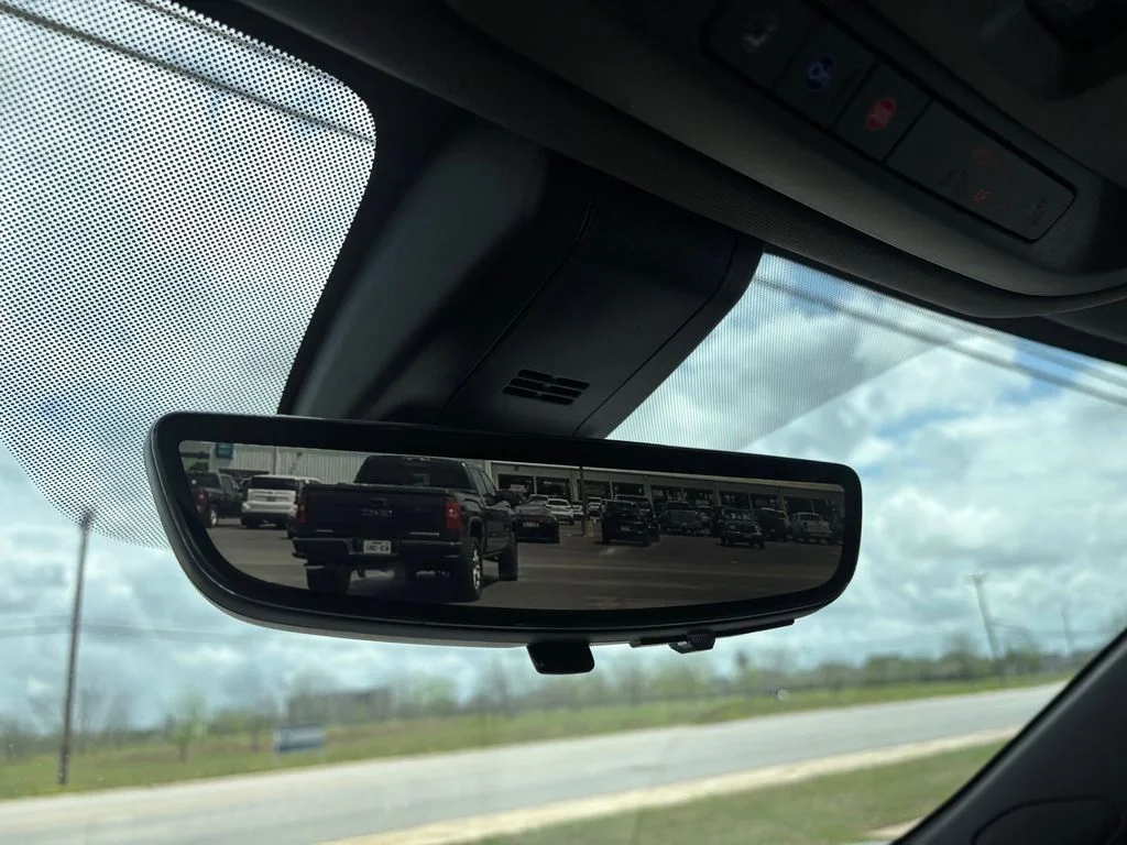 Used 2022 Green GMC Denali image 19