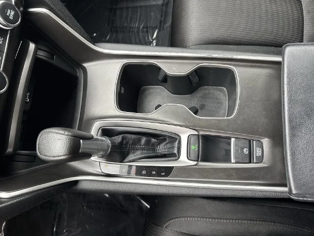 Used 2018 Gray Honda EX image 24