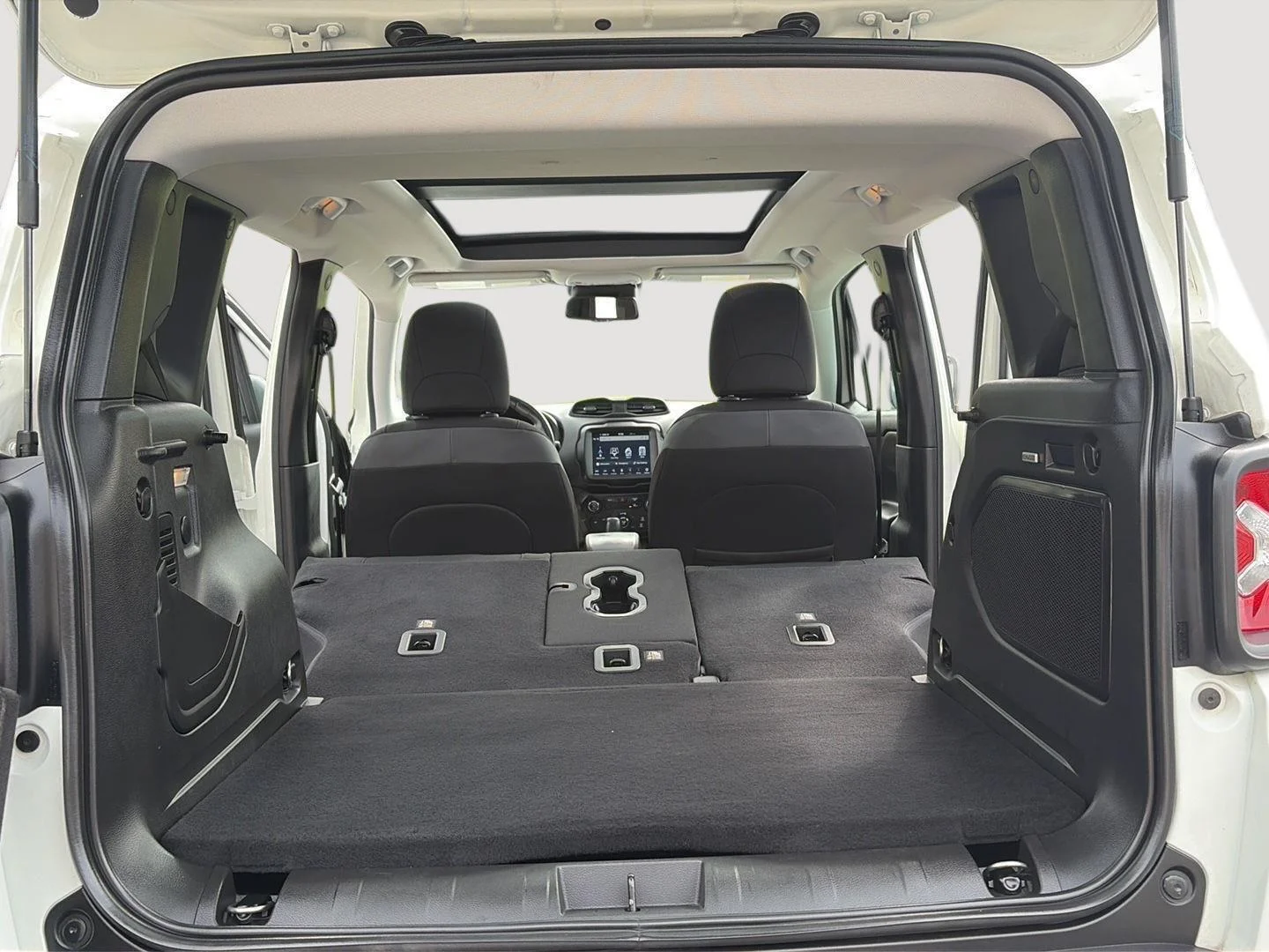 Certified Used 2021 Alpine White Clearcoat Jeep Trailhawk image 40