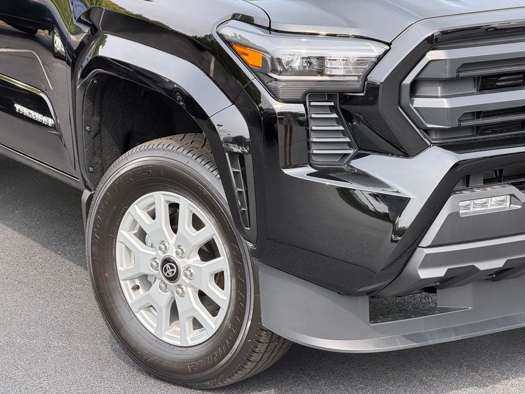 New 2026 Black Toyota SR5 image 4
