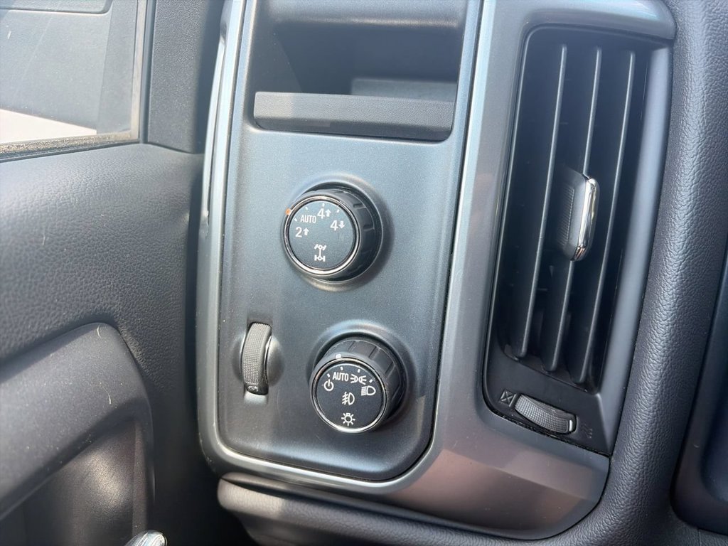 Used 2015 Blue Chevrolet LT image 19