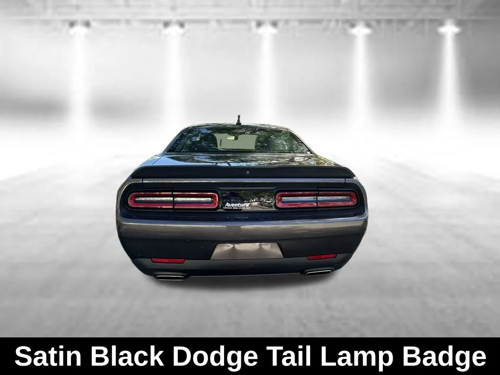 Used 2020 Gray Dodge SXT image 6