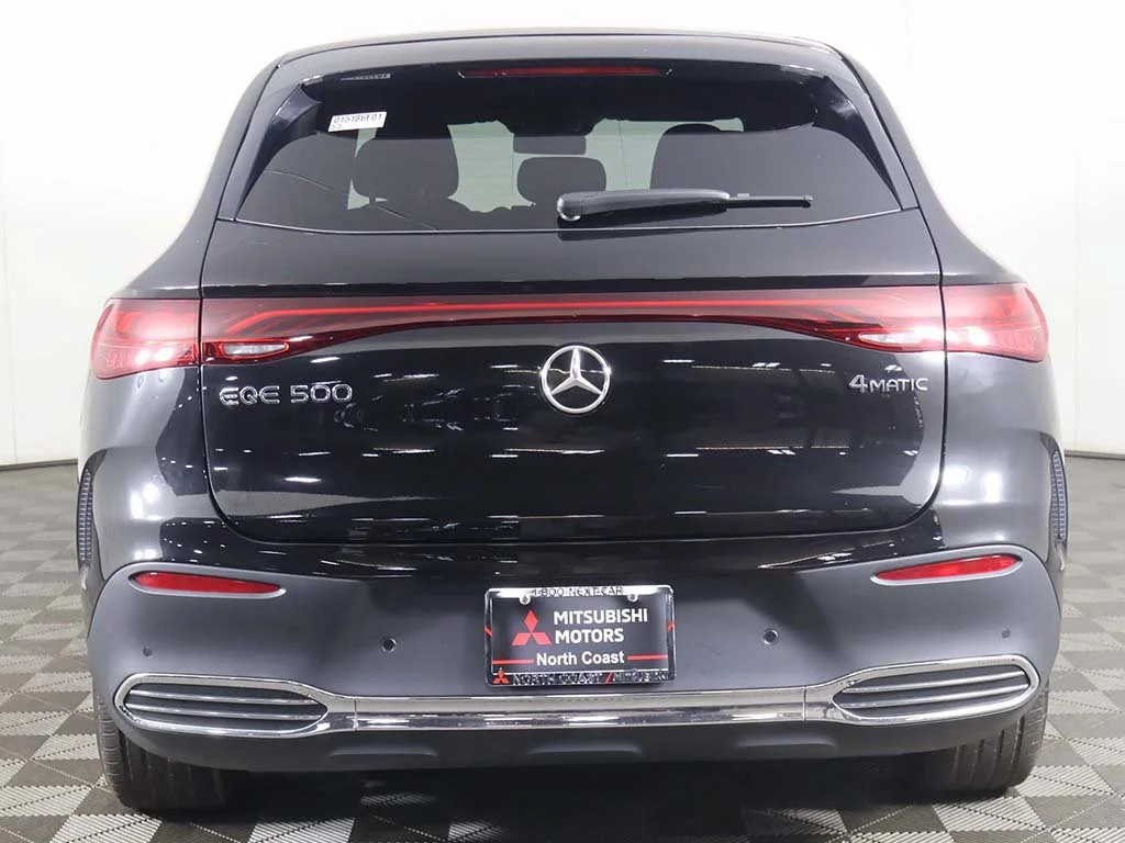 Used 2023 Black Mercedes-Benz 500 SUV image 14