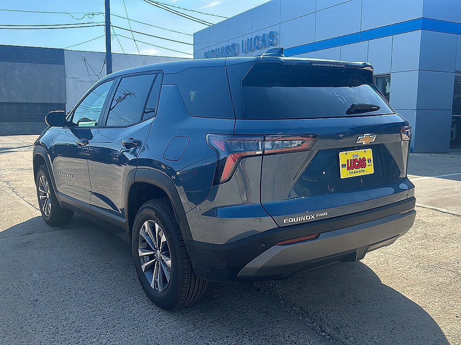 New 2027 Lakeshore Blue Metallic Chevrolet LT image 9