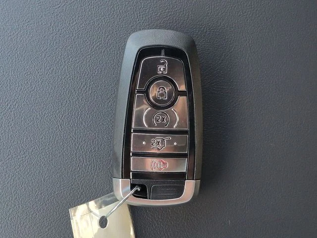 New 2027 Avalanche Gray Ford Tremor® image 34