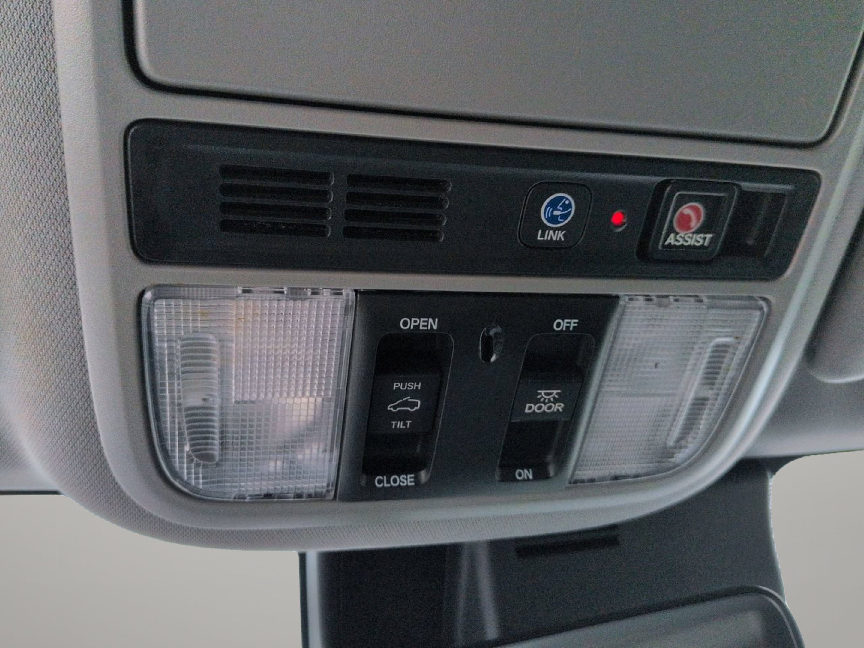 Used 2019  Honda Touring image 25