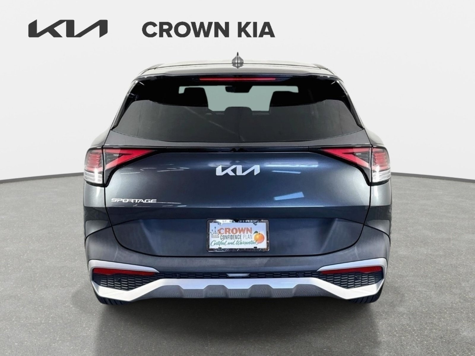 Used 2023 Gravity Gray Kia EX image 6