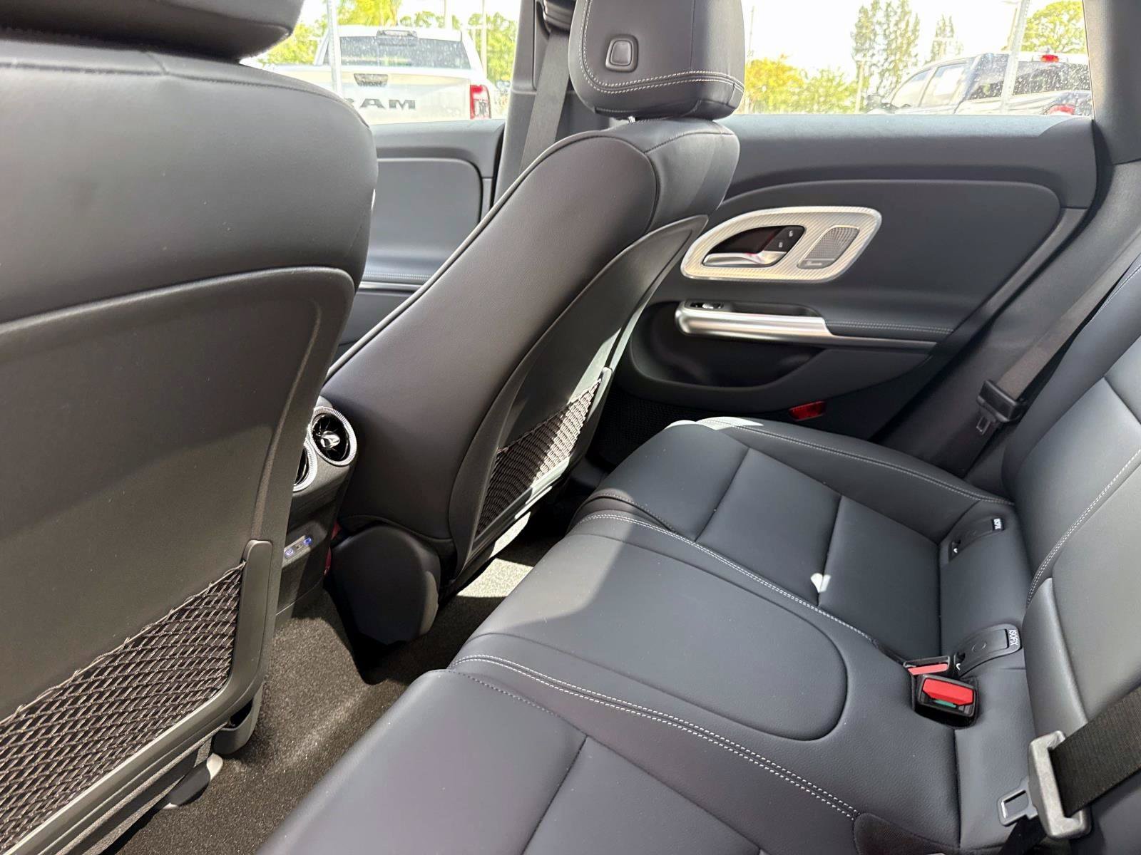 New 2027 Cosmos Black Mercedes-Benz 350 Electric 4MATIC® image 13